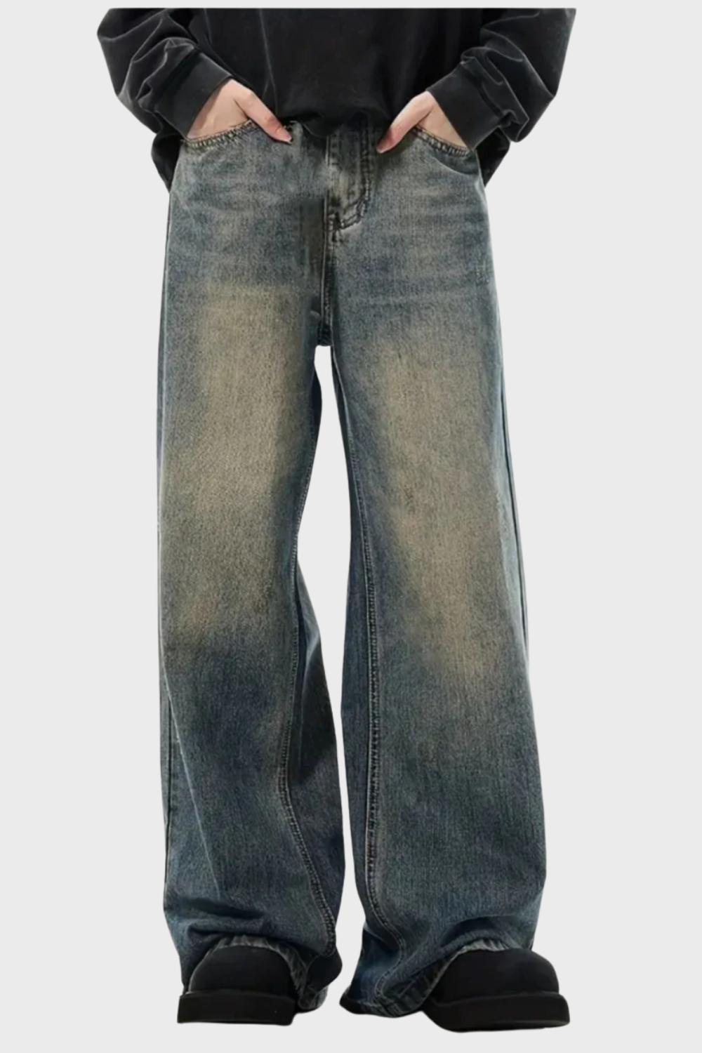 WASHED BAGGY JEANS